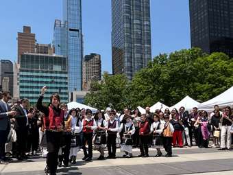 ΗΠΑ: Ελληνική παρουσία με πολιτιστικό αποτύπωμα στο ετήσιο φιλανθρωπικό bazaar του ΟΗΕ