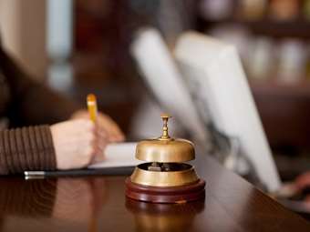 Στάσιμη η πορεία των ξενοδοχείων της Αθήνας στο 8μηνο - Προβληματισμός για τη βραχυχρόνια μίσθωση