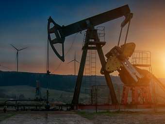 Πετρέλαιο: Κέρδη 2,3% και 3,2% αντίστοιχα για Brent - WTI τον Φεβρουάριο