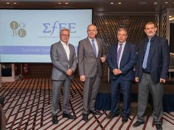 ΙΟΒΕ: Στα €6,9 δισ. η συνεισφορά του κλάδου του φαρμάκου στην ελληνική οικονομία - Η δημογραφική πρόκληση