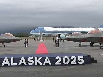 ΗΠΑ-Ρωσία: Προπαρασκευαστικά έγγραφα για τη σύνοδο κορυφής βρέθηκαν σε εκτυπωτή ξενοδοχείου της Αλάσκας