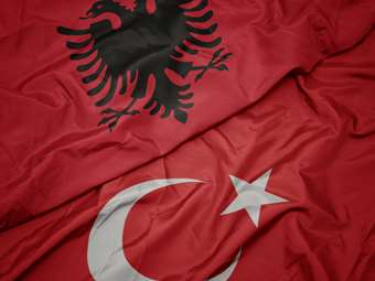 Τουρκία: Αντιδράσεις στο σχέδιο Ράμα για ίδρυση στην Αλβανία κράτους των μουσουλμάνων Μπεκτασήδων