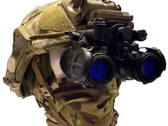 Η THEON INTERNATIONAL λάνσαρε στην έκθεση DSEI London 2025 το NYX-BiNOD σύστημα νυχτερινής όρασης