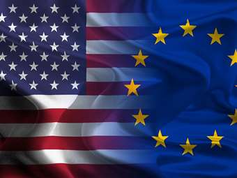 Bloomberg: Η Ευρώπη διακινδυνεύει μια νέα εποχή προστατευτισμού συμμετέχοντας στην κούρσα επιδοτήσεων των ΗΠΑ