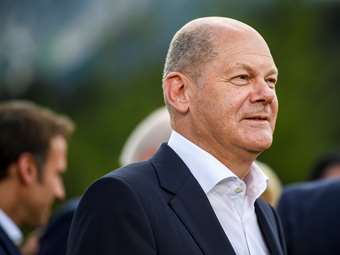 Σολτς και Στάρμερ σε πνεύμα "κράτα με να σε κρατώ"