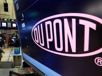 DuPont: Οι υψηλές τιμές έφεραν αυξημένα κέρδη αλλά μειωμένες πωλήσεις