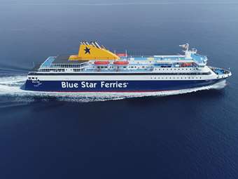 "Blue Star Χίος": Συνελήφθησαν πλοίαρχος και α΄ μηχανικός μετά τον θάνατο του 20χρονου ναυτικού