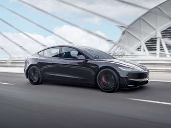 O Elon Musk μόλις προανήγγειλε τις αυτόνομες παραδόσεις των Tesla-θα πηγαίνουν μόνα τους στον αγοραστή