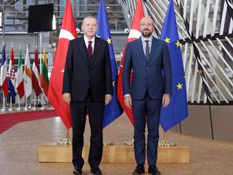 Ο Ερντογάν συναντήθηκε με τον πρόεδρο του Ευρωπαϊκού Συμβουλίου Σαρλ Μισέλ