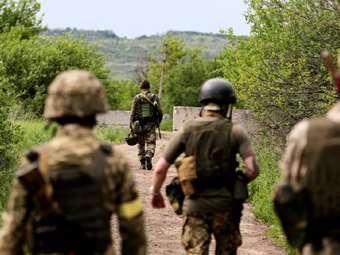 Ουκρανία: Ένας τραυματίας, ζημιές σε υποδομές και σπίτια από ρωσικές αεροπορικές επιθέσεις τη νύχτα