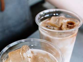 Καφές: Το ράλι στις τιμές αλλάζει τις καταναλωτικές συνήθειες