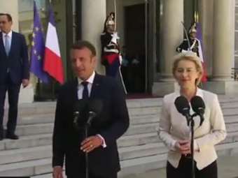 Συνάντηση της Φον ντερ Λάιεν με τον Εμ. Μακρόν