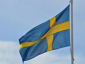 Η Σουηδία θα επανεισαγάγει μέτρα κατά της Covid-19, καθώς αυξάνονται τα κρούσματα