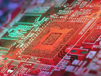 WSJ: Οι ΗΠΑ θέλουν αναλογία 1 προς 1 ανάμεσα σε εγχώρια και εισαγόμενα τσιπ