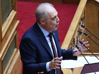 Κυρ. Βελόπουλος: "Αμετανόητος και επικίνδυνος ο πρωθυπουργός" - Τι απαντά η ΝΔ
