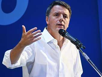 Ιταλία: Στηρίζει την υποψηφιότητα Ντραγκι για την Κομισιόν ο Ματέο Ρέντσι - Δεν ανησυχεί για τη Λεπέν