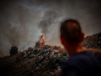 Συνελήφθη Τούρκος για τις πυρκαγιές στο όρος Αιγάλεω - Ομολόγησε τον εμπρησμό