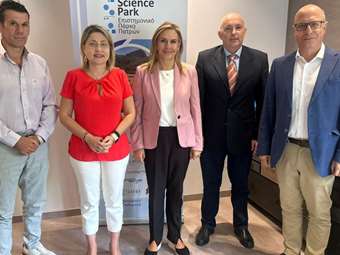 Ζ. Ράπτη: "Στηρίζουμε με κάθε διαθέσιμο τρόπο όσους σχεδιάζουν το αδύνατο σήμερα, για την Ελλάδα του αύριο"