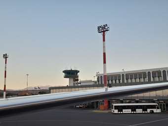 Άνοδος 4,5% στην επιβατική κίνηση και 3,7% στις κινήσεις αεροσκαφών στο 9μηνο για τα ελληνικά αεροδρόμια