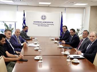 Κ. Πιερρακάκης - Αδ. Γεωργιάδης: Ενίσχυση ΕΟΠΥΥ με 42 εκατ. ευρώ και κατάργηση επιβαρύνσεων για φαρμακεία