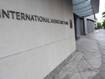 ΔΝΤ: Το παγκόσμιο χρέος αναμένεται να ξεπεράσει το 100% του ΑΕΠ μέχρι το τέλος της δεκαετίας – Κίνδυνος να εκτοξευτεί στο 123%