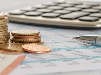 Η μεγάλη επιστροφή των καταναλωτικών δανείων – Τι δείχνουν τα στοιχεία της ΤτΕ για το δανεισμό των νοικοκυριών, ο ρόλος του Σπίτι μου 2