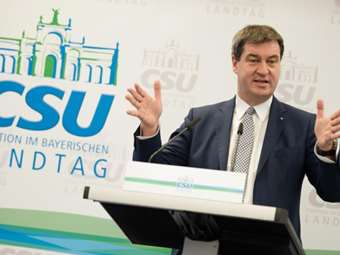 Γερμανία: Ο Μάρκους Ζέντερ επανεξελέγη στην ηγεσία του CSU με το χειρότερο ποσοστό στην ιστορία του κόμματος