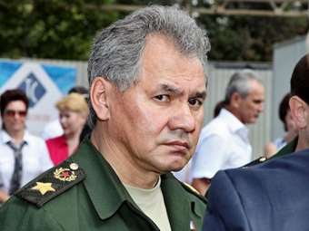 Ο Ρώσος υπουργός Άμυνας επισκέφθηκε τα ρωσικά στρατεύματα στην Ουκρανία