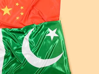 Το Πακιστάν πλήρωσε φορτίο αργού πετρελαίου από τη Ρωσία σε κινεζικό νόμισμα