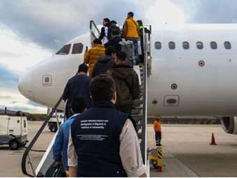 Μεταναστευτικό: Η Κομισιόν προτείνει χαλάρωση των κανόνων περί "ασφαλούς τρίτης χώρας" - Οι αλλαγές που προωθεί