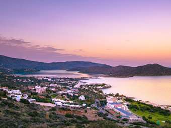 Τα τελευταία deals στον τουρισμό