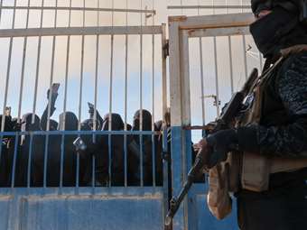 Συρία: Οι οικογένειες των τζιχαντιστών του ISIS έχουν φύγει από τον καταυλισμό Αλ-Χολ - Άγνωστη η τύχη τους