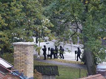 Σουηδία: Αστυνομικοί πυροβόλησαν και σκότωσαν νεαρό που επιτέθηκε σε ενοίκους σπιτιού στο Μπόντεν