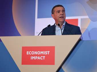 Σχέδιο εθνικής ανάταξης με πενταετή ορίζοντα υπόσχεται ο Αλ. Τσίπρας