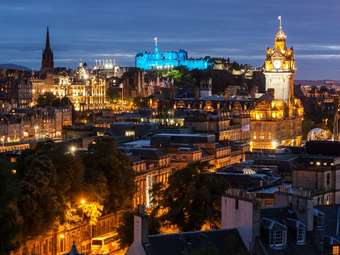 Σκωτία: Το Εδιμβούργο εισάγει φόρο για τους τουρίστες