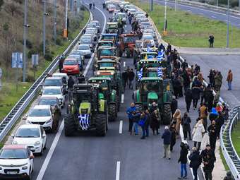 Κυβέρνηση - αγρότες: Οικονομικό "πακέτο" από τη μια, "ποινικό πακέτο" από την άλλη - Το νομικό οπλοστάσιο για τους αγρότες