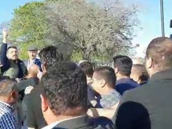 Εκλογές στην Τουρκία: Προπηλακισμός Κιλιτσντάρογλου - "Εσύ γιατί προσεύχεσαι;"