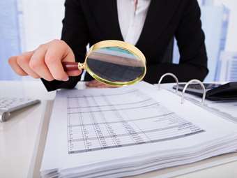 Δημοσκόπηση για φοροδιαφυγή: Ένας στους δύο πολίτες συμφωνεί με την τεκμαρτή φορολόγηση των επαγγελματιών - Καθολική αποδοχή για σύνδεση ταμειακών με POS