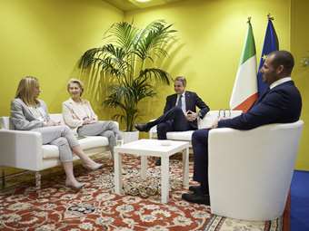 Συνάντηση Κ. Μητσοτάκη με Φοντ ντερ Λάιεν - Μελόνι - Αμπέλα: "Ανάγκη επαναπροσέγγισης με τη Λιβύη"