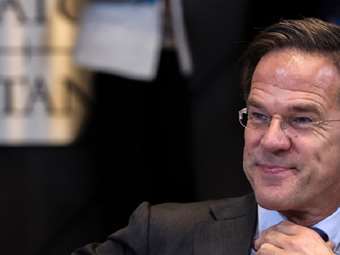 Ρούτε (ΝΑΤΟ): "Τα 2/3 των Συμμάχων ξοδεύουν τώρα τουλάχιστον το 2% του ΑΕΠ τους για την άμυνα"