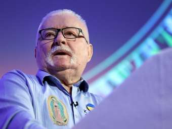 Ο Λεχ Βαλέσα συνυπέγραψε επιστολή "τρόμου και αποστροφής" προς τον Τραμπ για τη συμπεριφορά του προς τον Ζελένσκι