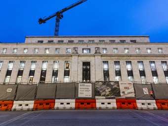 UniCredit: Πόσο πιθανή είναι η "κατάληψη" της Fed από τον Τραμπ και ποιες οι επιπτώσεις στις αγορές