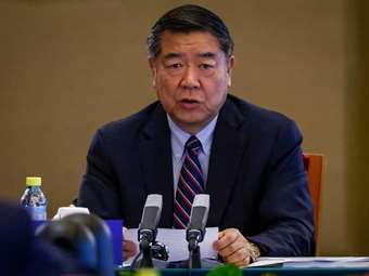 Ο αναπλ. πρωθυπουργός της Κίνας βλέπει "τεράστια περιθώρια" εμπορικής συνεργασίας με τις ΗΠΑ