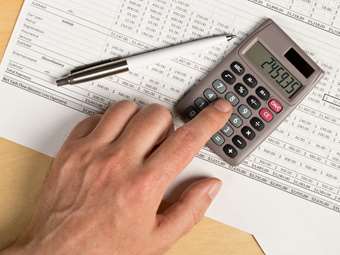 Στα 50,2 δισ. ευρώ αυξήθηκαν τα χρέη στα ταμεία - Βροχή τα ειδοποιητήρια για τις οφειλές