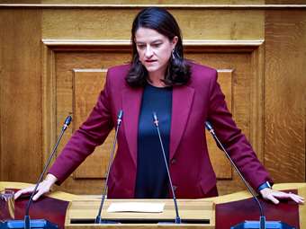 Labor Min Kerameus: Bill will allow pensioners with disabilities to continue working without losing state support