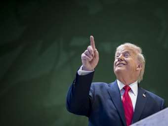 Δημοσκόπηση σε επτά χώρες της ΕΕ: Ο Τραμπ θεωρείται "εχθρός της Ευρώπης"