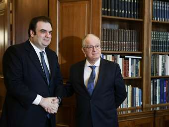 Κ. Πιερρακάκης σε Κ. Τασούλα: "Στόχος για το 2026 η ανάπτυξη να φτάσει σε κάθε σπίτι"