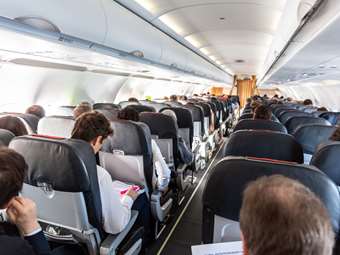 Πώς οι ελληνικές αεροπορικές έχουν μπει στο παιχνίδι των προσφορών της Black Friday