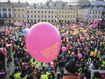 Φινλανδία: Εγκρίθηκε νομοθεσία που απαγορεύει τις πολιτικές απεργίες διάρκειας άνω των 24 ωρών