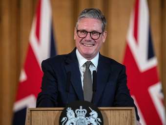 Η πρόκληση του Κιρ Στάρμερ να κρατήσει ευχαριστημένους τους Βρετανούς καταναλωτές